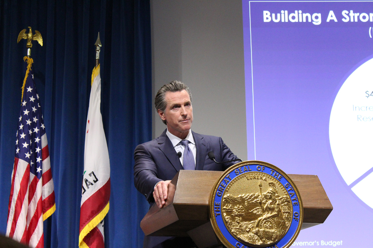 Images/E-News/2019/201901_newsom_budget.jpg